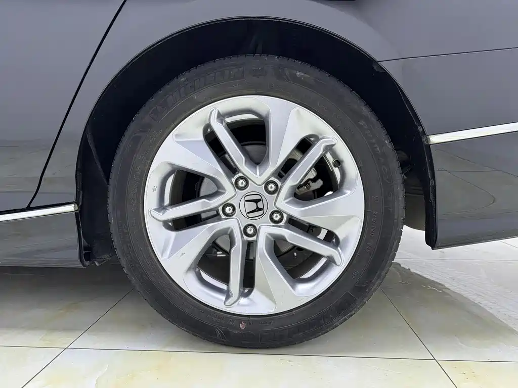 Honda Accord 2021 — фото 16