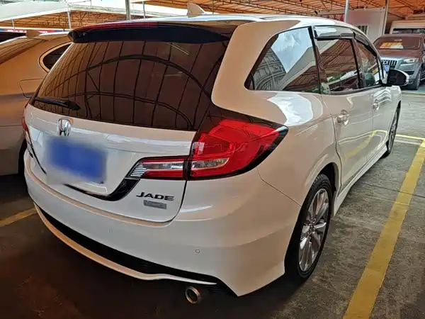 Honda Jade 2018