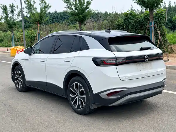 Volkswagen ID.4 X 2024