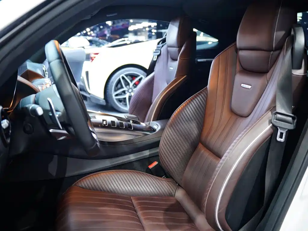 Mercedes-Benz AMG GT 2020 — фото 10