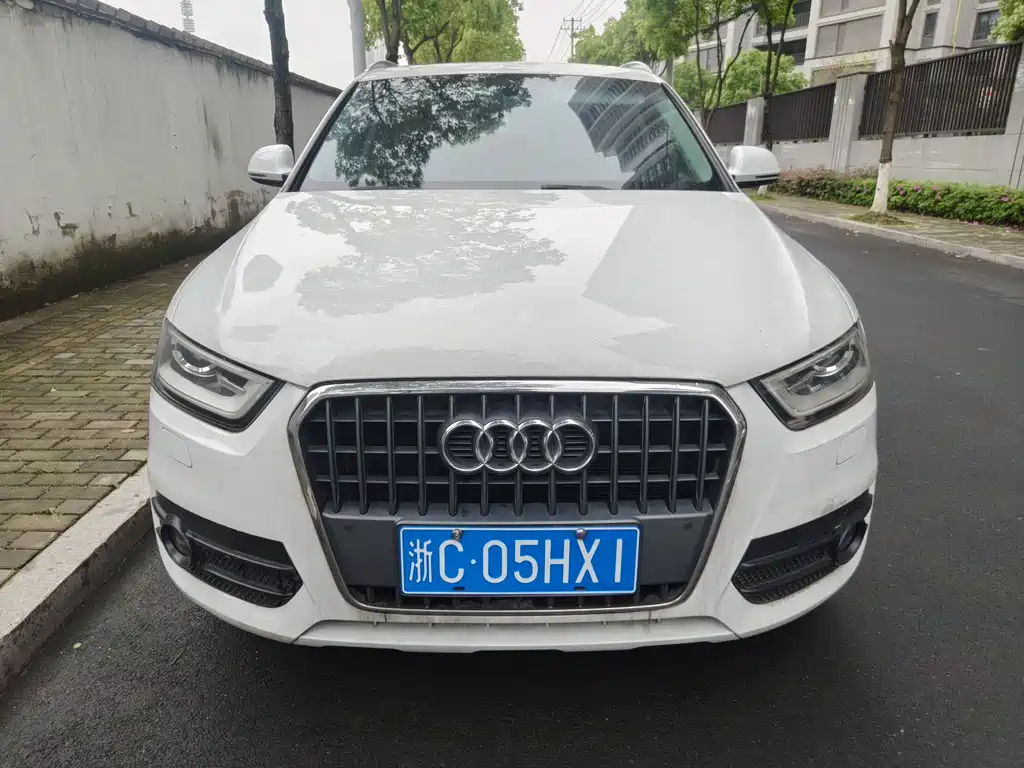 Audi Q3 2016 — фото 2