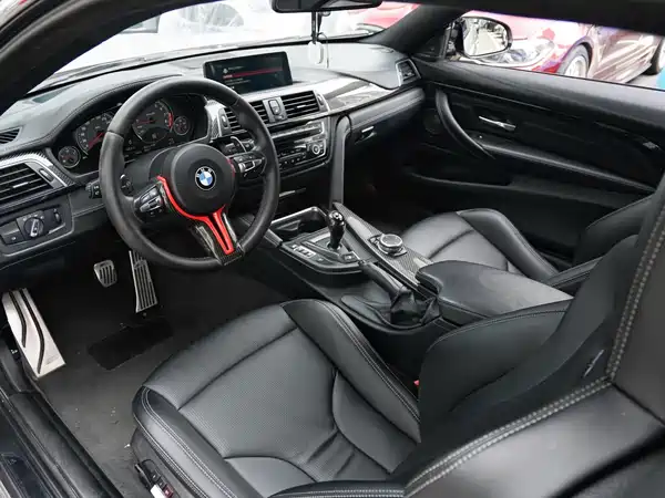 BMW M4 2014