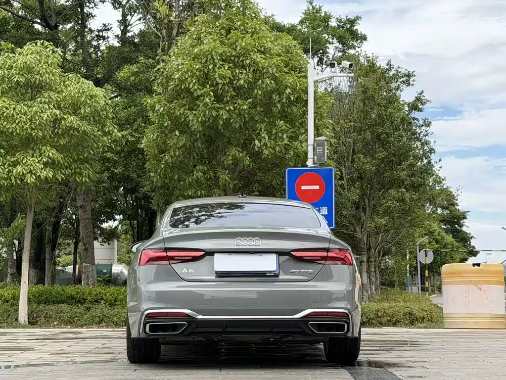Audi A5 2022 — фото 8