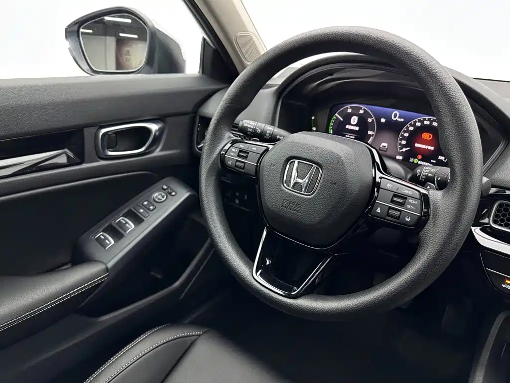 Honda Civic 2023 — фото 10