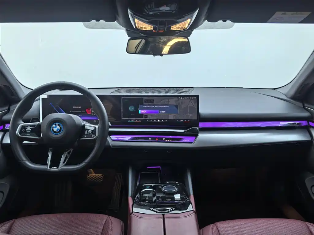 BMW i5 2025 — фото 7