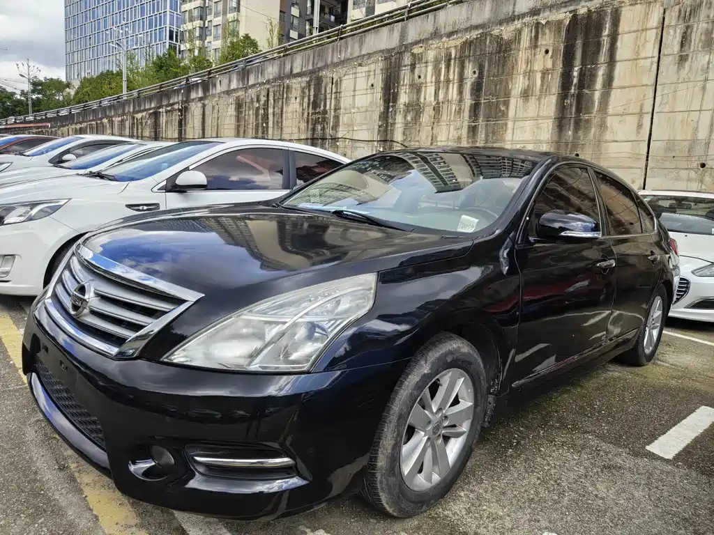Nissan Teana 2013