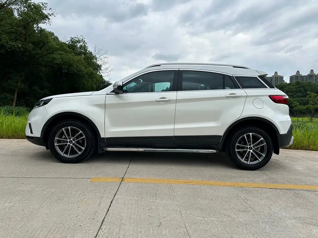 Ford Territory 2019 — фото 10