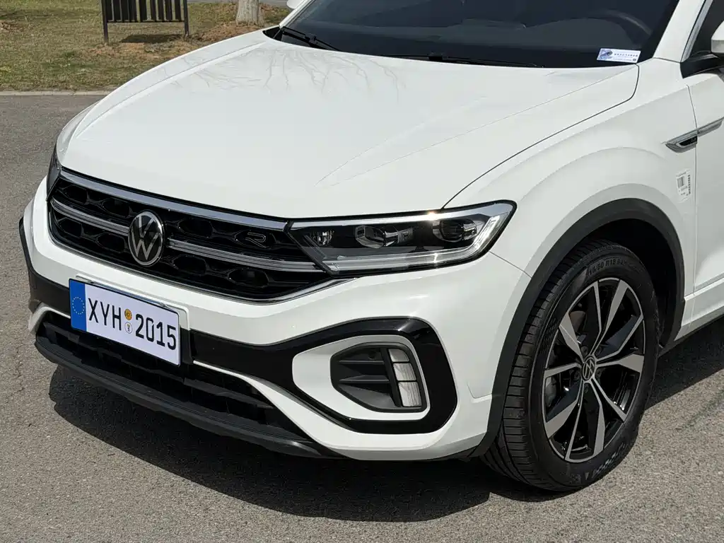 Volkswagen T-Roc 2024 — фото 18