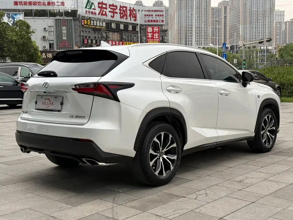 Lexus NX 2015 — фото 6