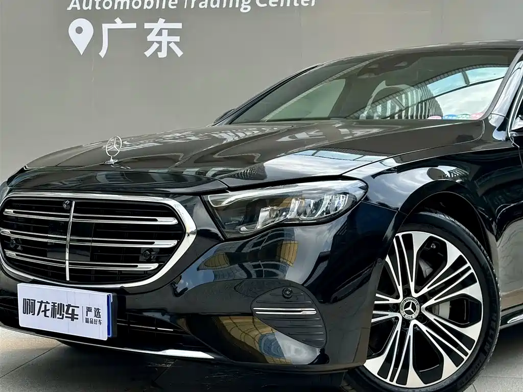 Mercedes-Benz E-Class 2025 — фото 14