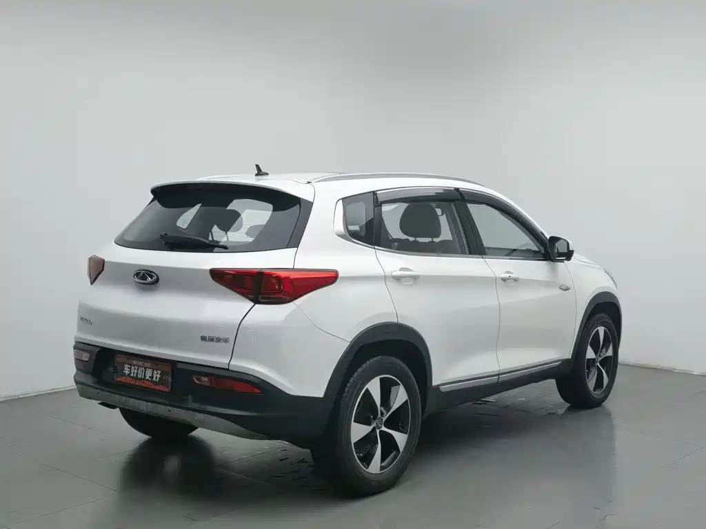 Chery Tiggo 7 2016 — фото 2