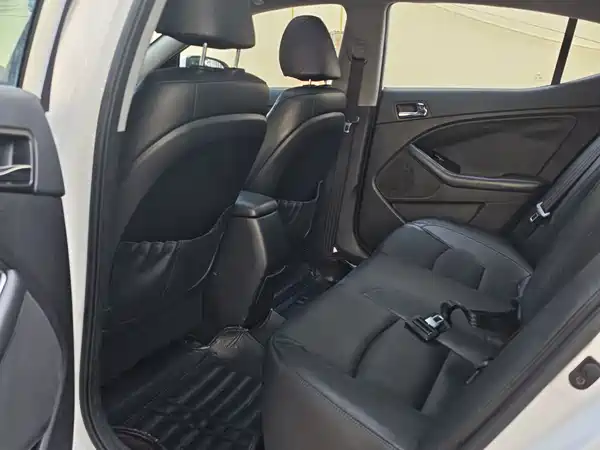 Kia K5 2014
