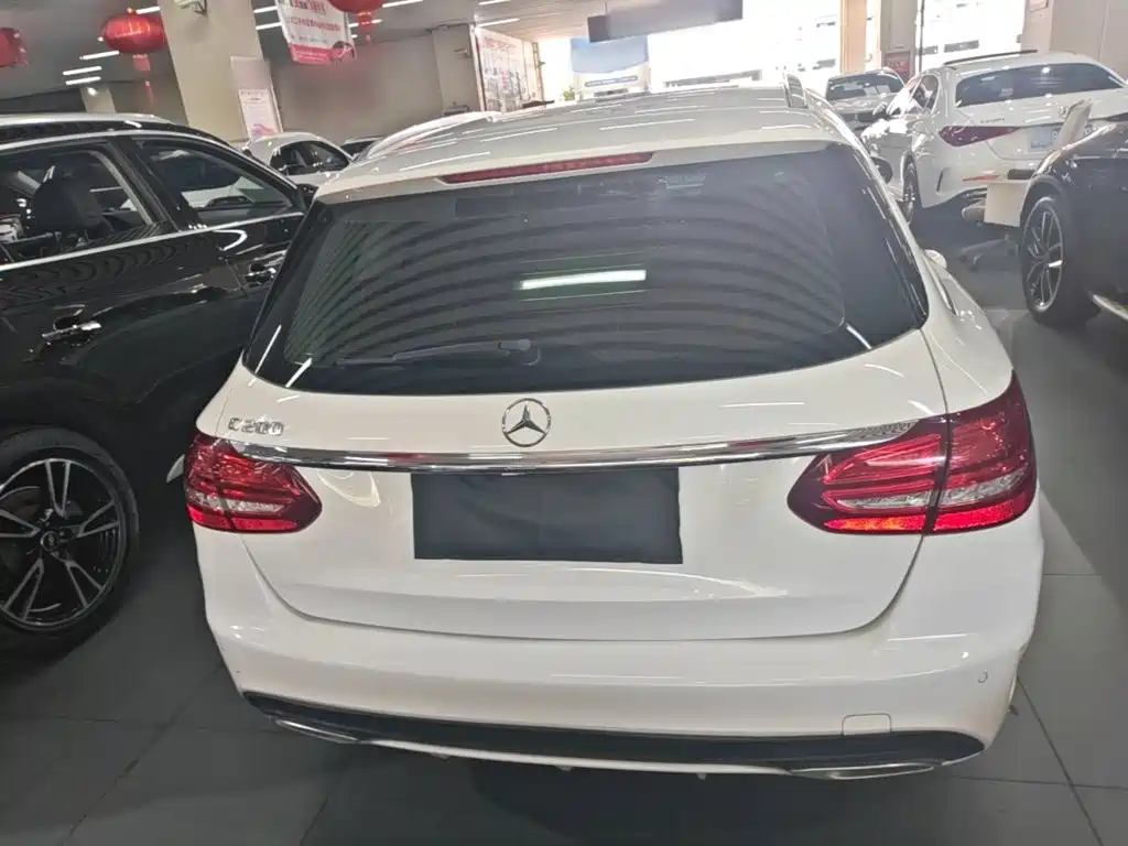 Mercedes-Benz C-Class 2017