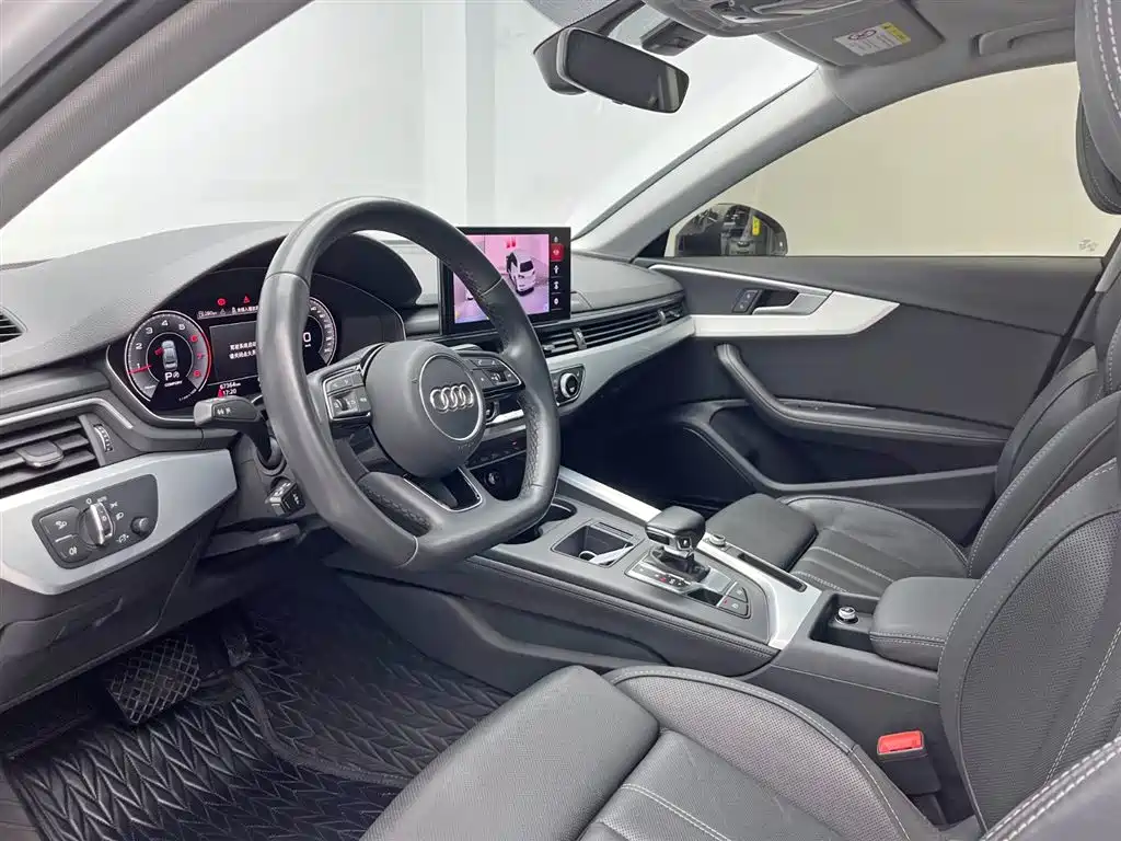 Audi A4L 2023 — фото 14