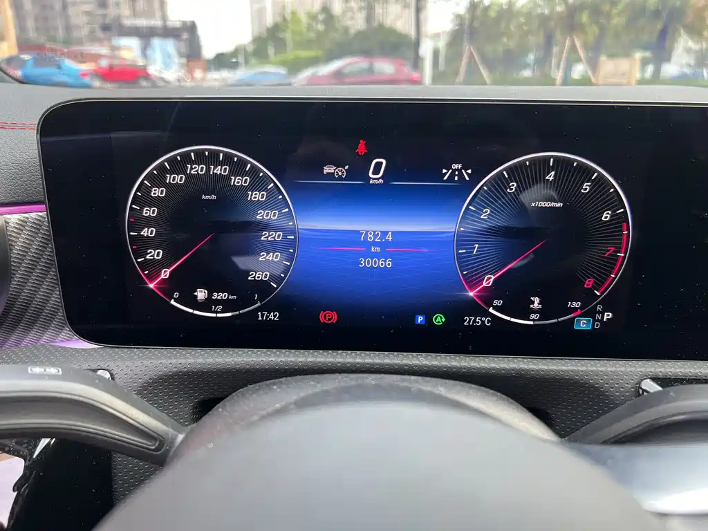 Mercedes-Benz A-Class 2023 — фото 10