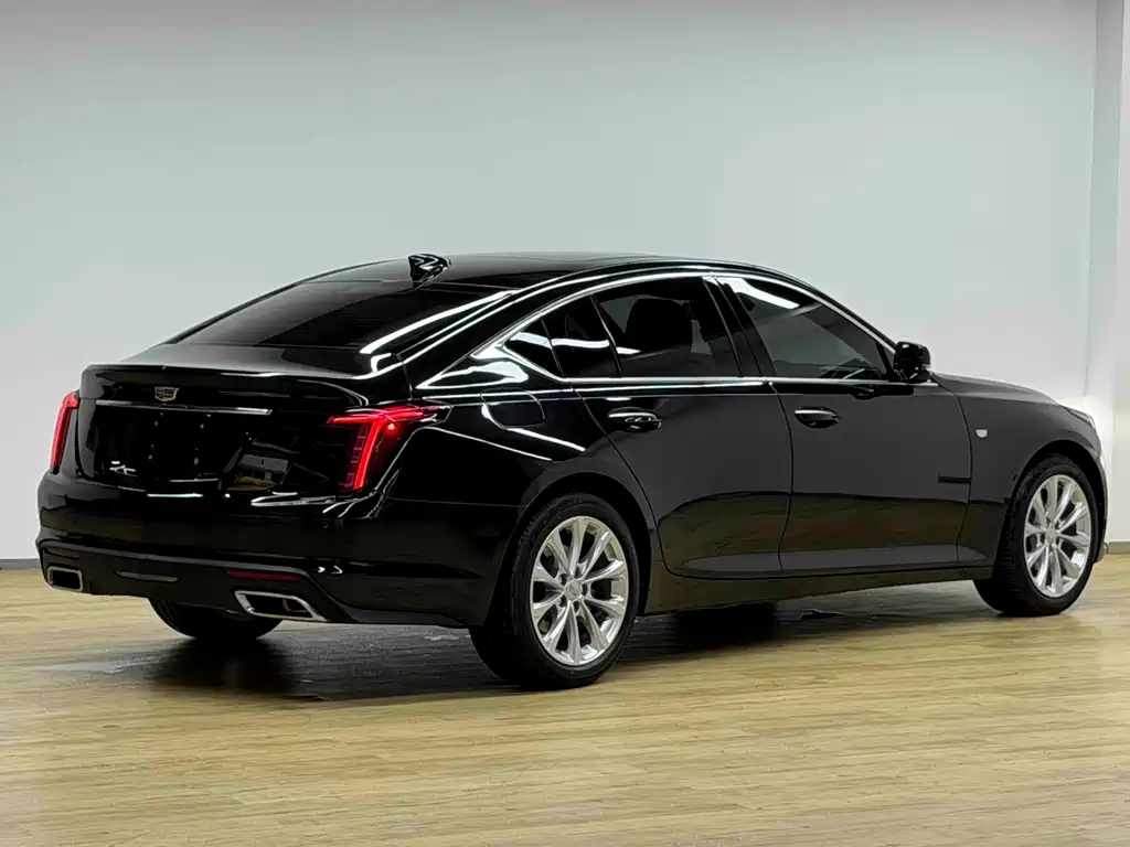 Cadillac CT5 2023 — фото 27