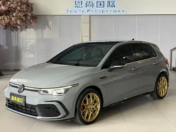 Volkswagen Golf 2023
