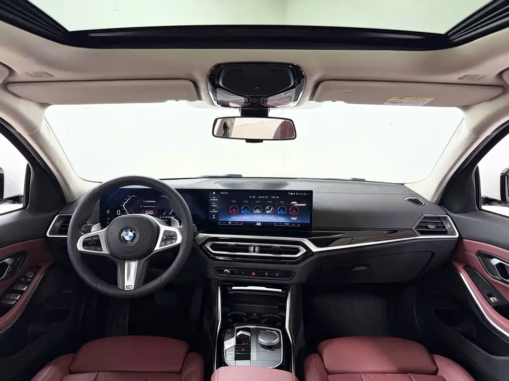 BMW 3 Series 2022 — фото 11