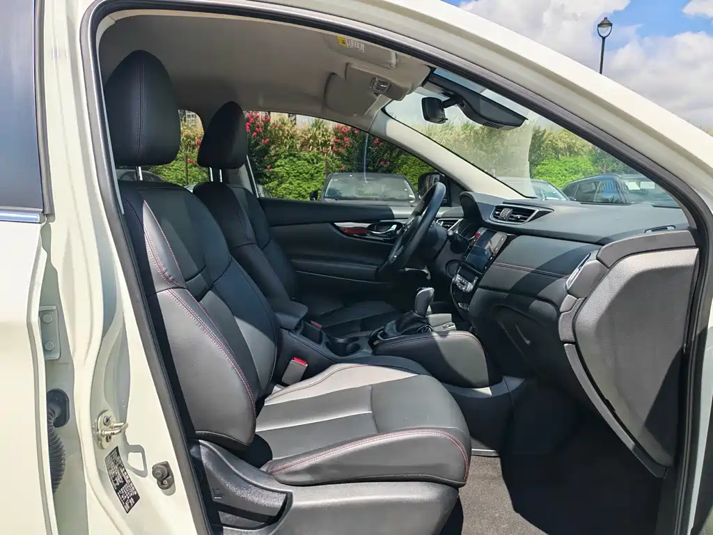 Nissan Qashqai 2023 — фото 8