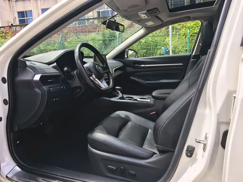 Nissan Teana 2020