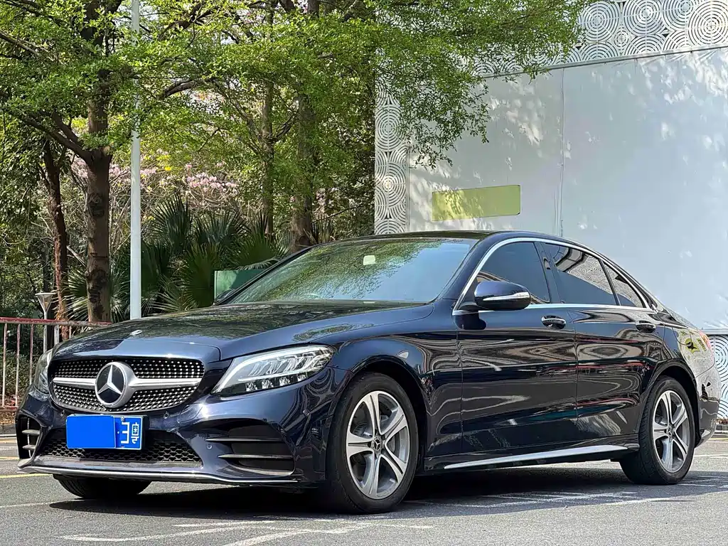Mercedes-Benz C-Class 2019 — фото 1