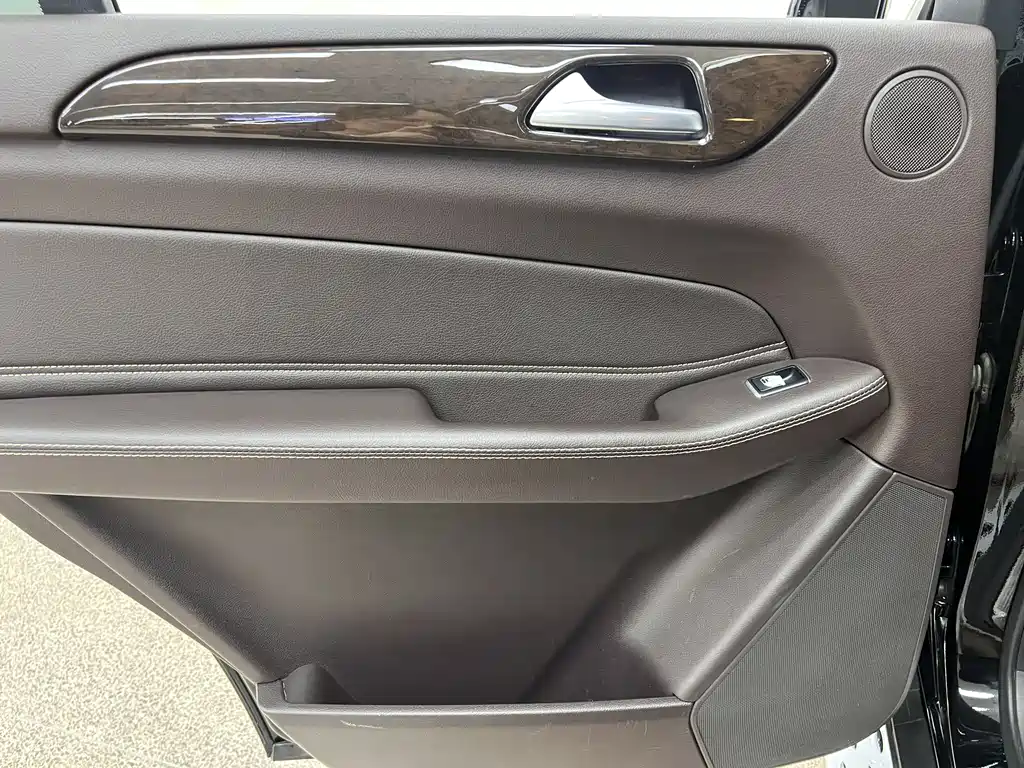 Mercedes-Benz GLS 2019 — фото 31