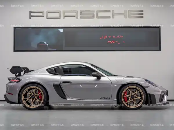 Porsche 718 2024