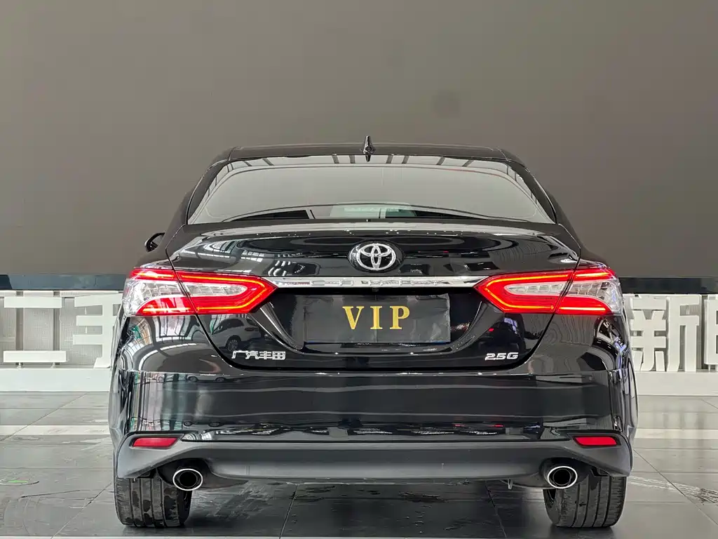 Toyota Camry 2021 — фото 22