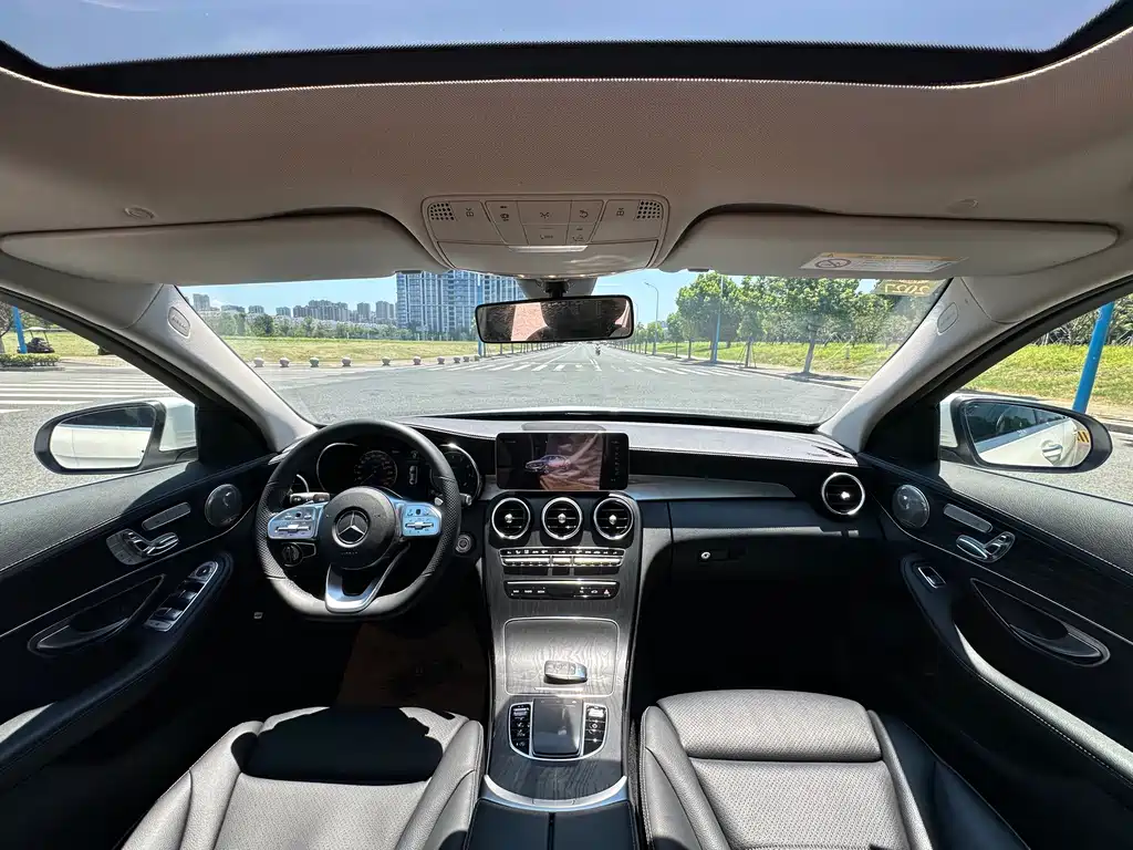 Mercedes-Benz C-Class 2021 — фото 14