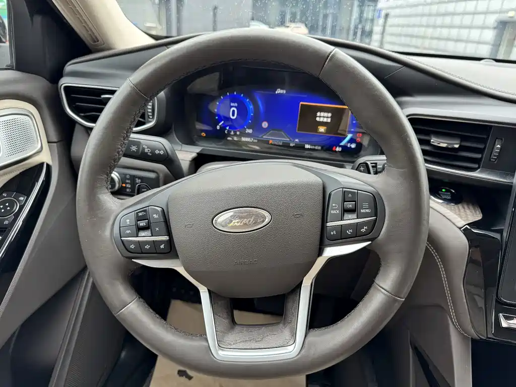 Ford Explorer 2020 — фото 12