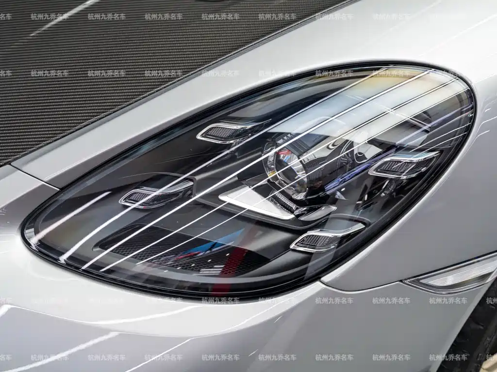Porsche 718 2024 — фото 10