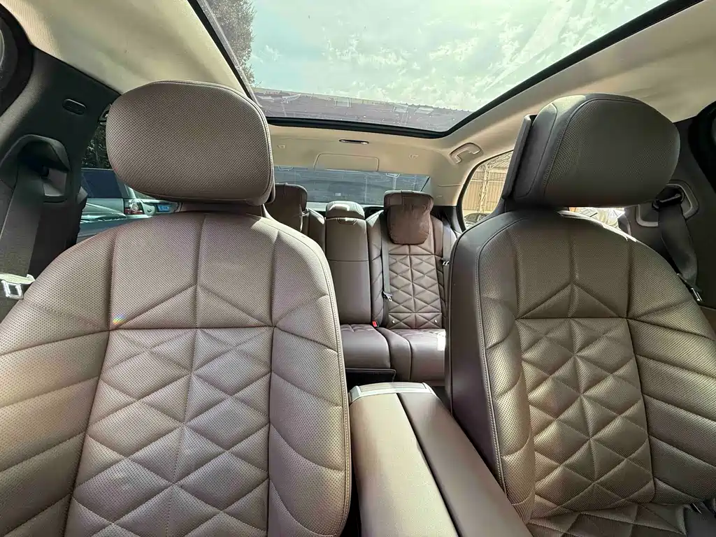 BMW 7 Series 2023 — фото 14