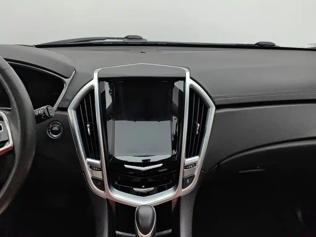 Cadillac SRX 2015 — фото 12
