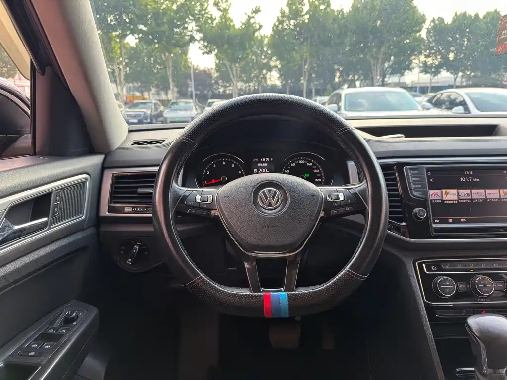 Volkswagen Teramont 2018 — фото 12