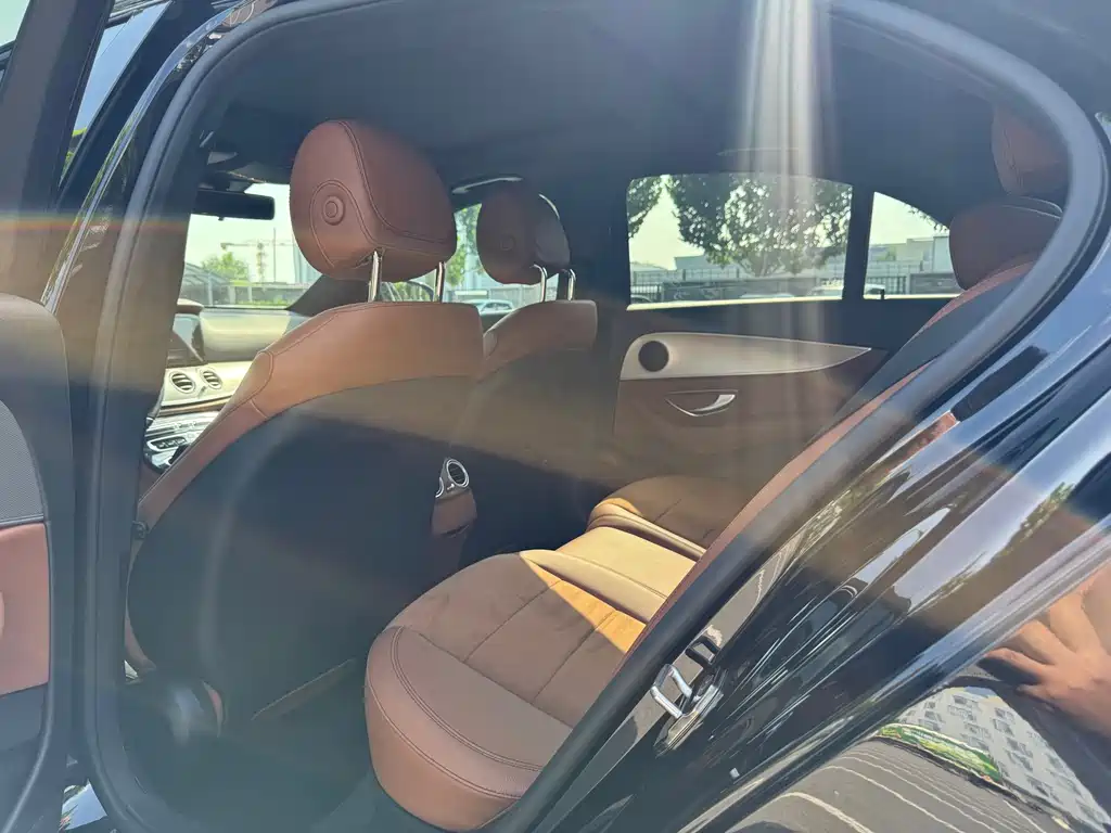 Mercedes-Benz E-Class 2018