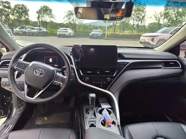 Toyota Camry 2024