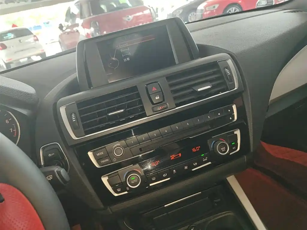 BMW 2 Series 2017 — фото 13