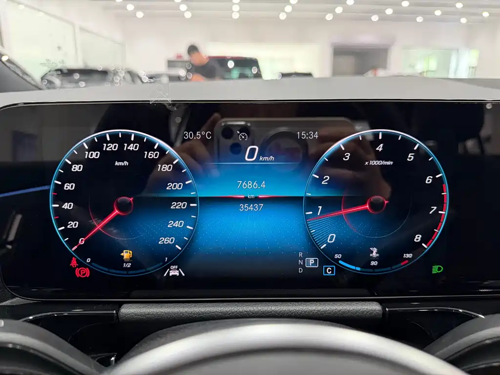 Mercedes-Benz GLA 2021 — фото 14