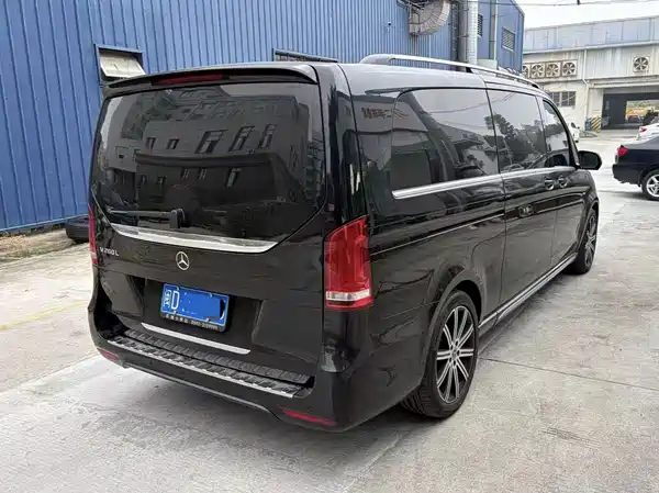 Mercedes-Benz V-Class 2021