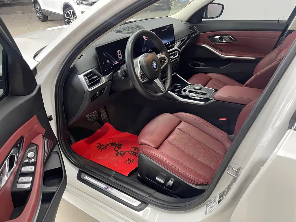 BMW 3 Series 2023