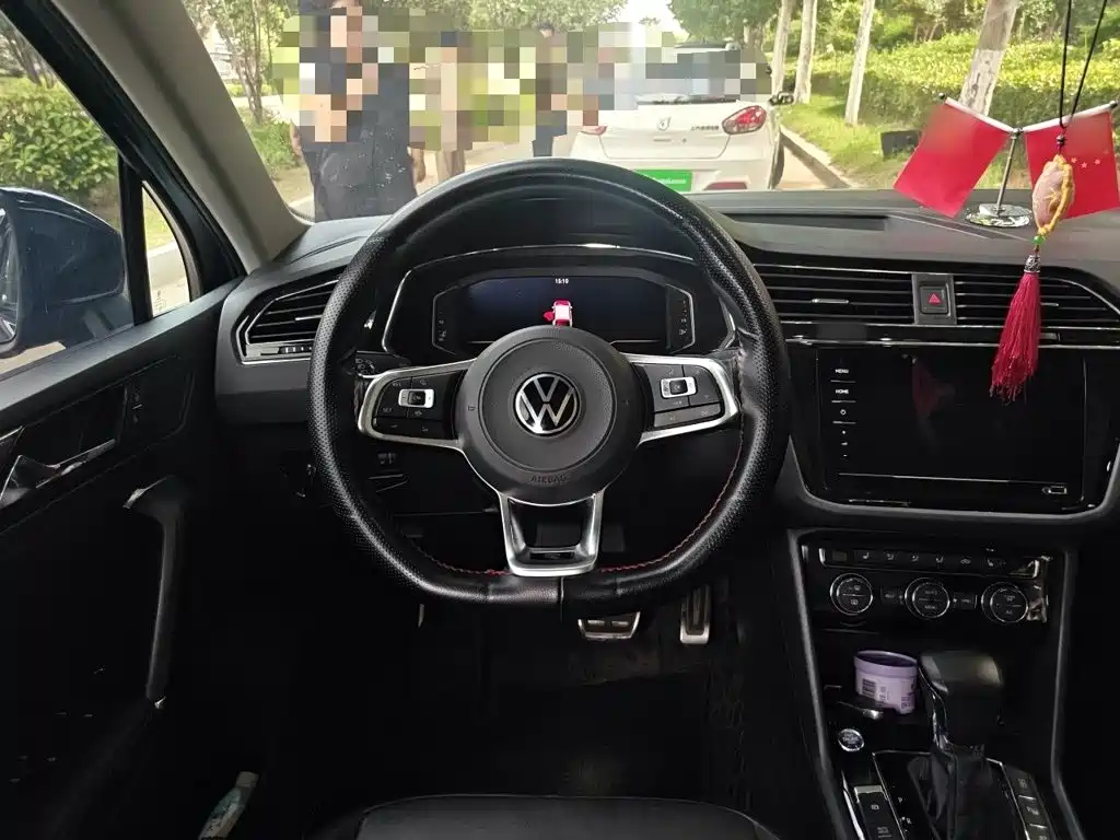 Volkswagen Tiguan L 2021
