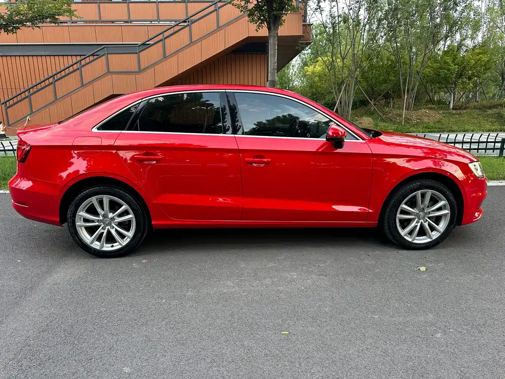 Audi A3 2016 — фото 13