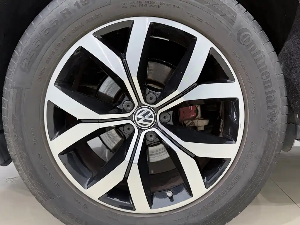 Volkswagen Teramont 2018 — фото 10