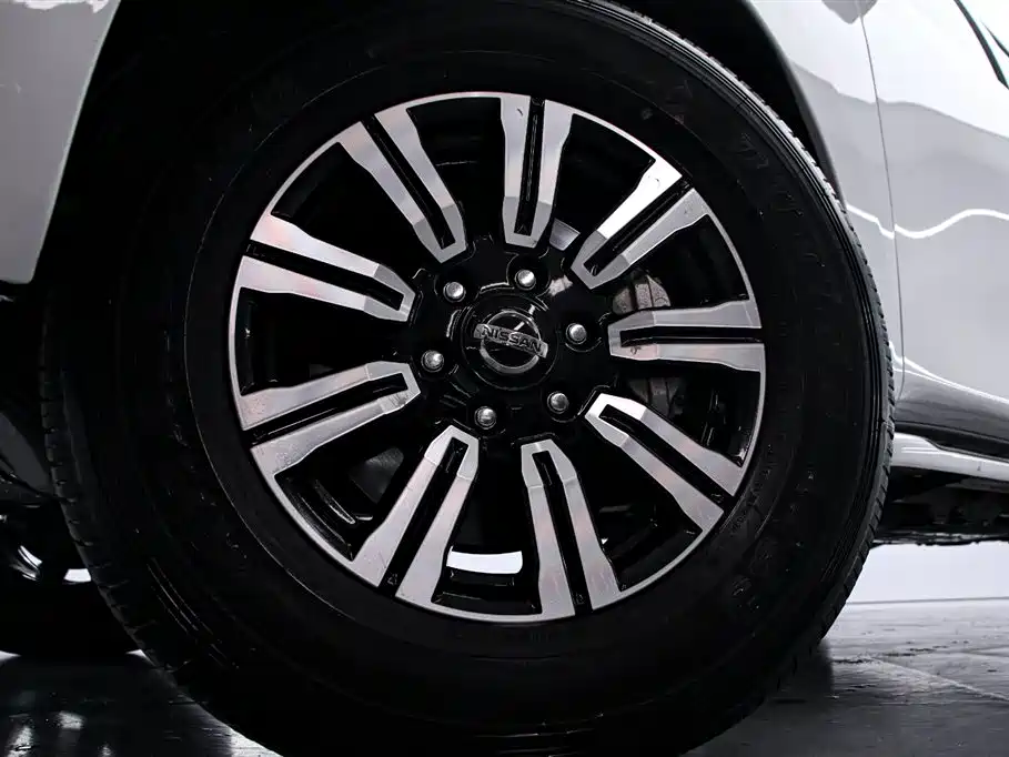 Nissan Patrol 2020 — фото 15