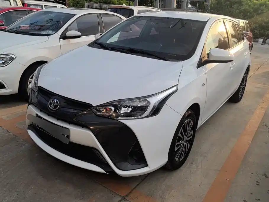Toyota Yaris L 2019