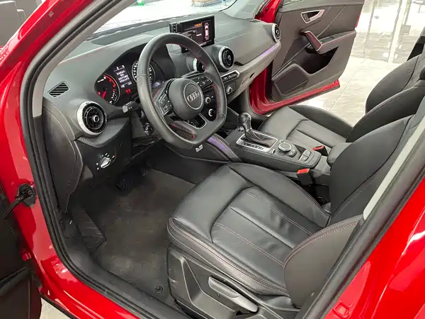 Audi Q2L 2022