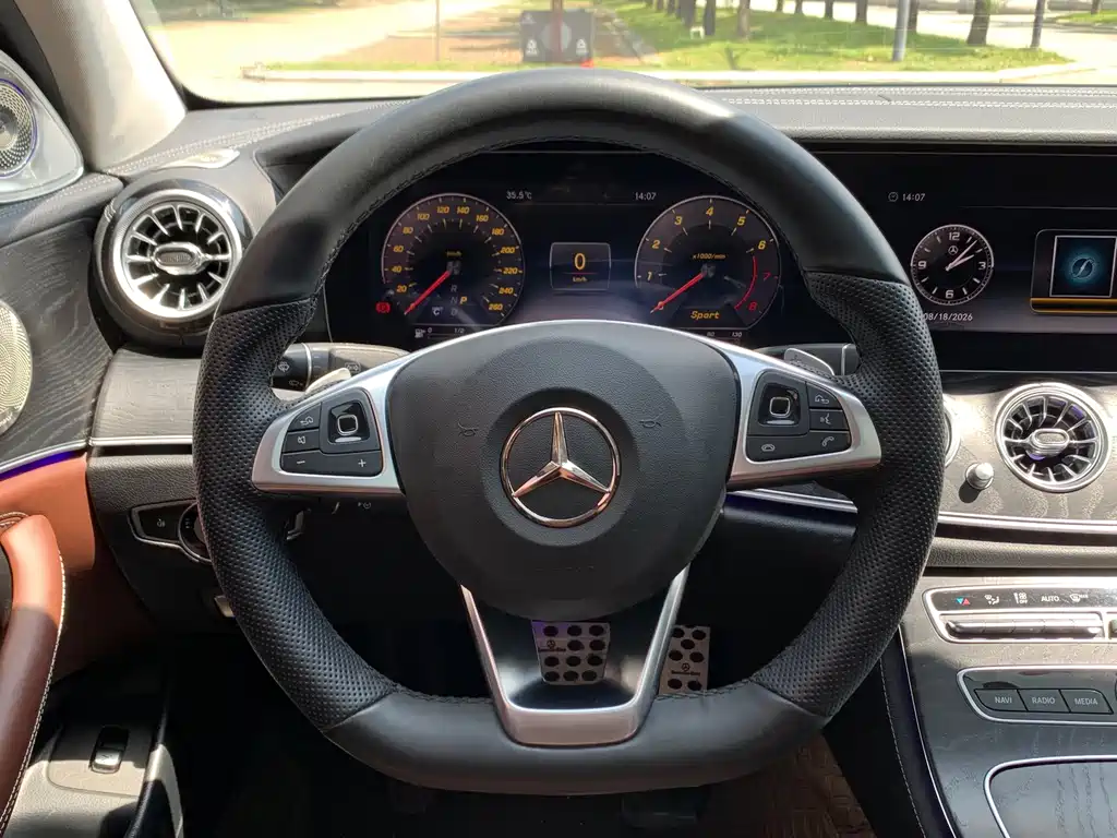 Mercedes-Benz E-Class 2017 — фото 7