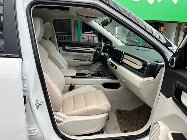 Geely ICON 2022