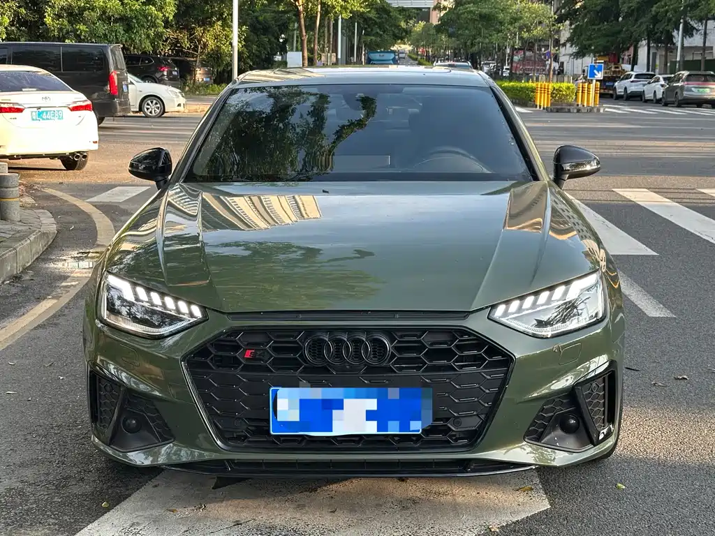 Audi S4 2025