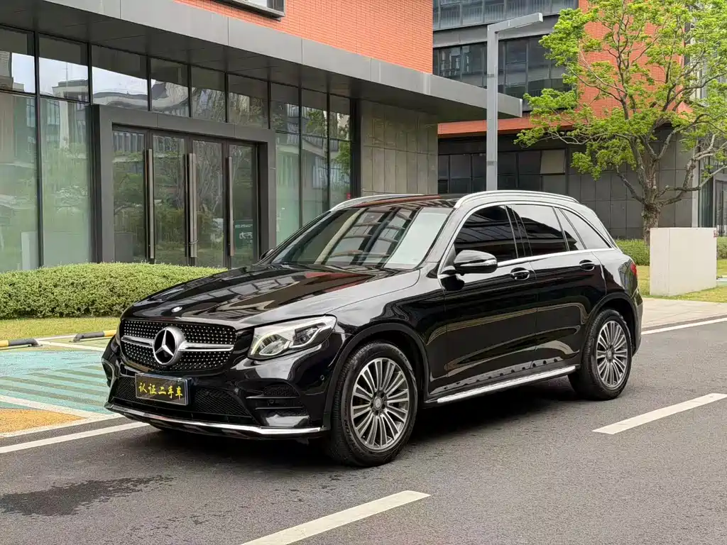 Mercedes-Benz GLC 2017 — фото 1